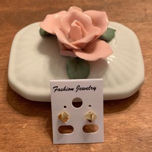 Fashion Earrings - Gold Geometric